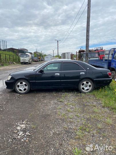 Toyota Crown S175 в разбор