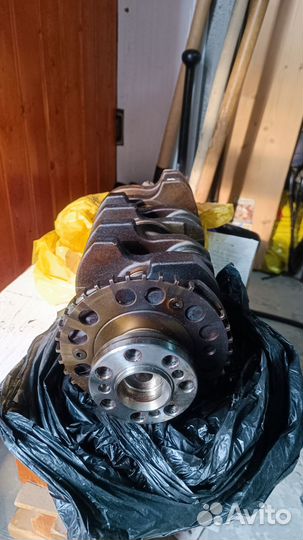 Коленвал outlander