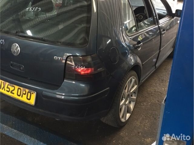 Разбор на запчасти Volkswagen Golf 4