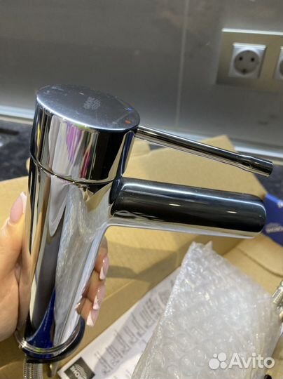 Смеситель grohe essense new 34294001