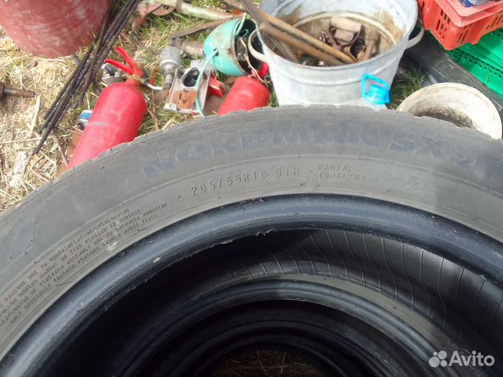 Nokian Tyres Hakkapeliitta 4 205/55 R16