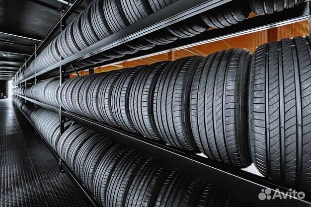 Tracmax X-Privilo S500 235/65 R17 108T