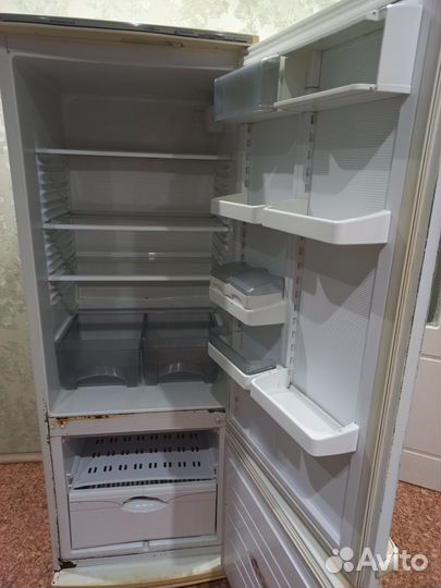 Холодильник atlant двухкамерный бу