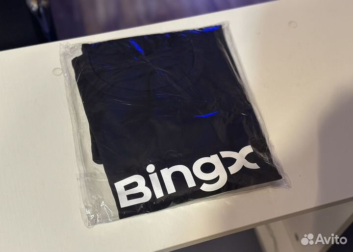Футолка BingX (мерч)
