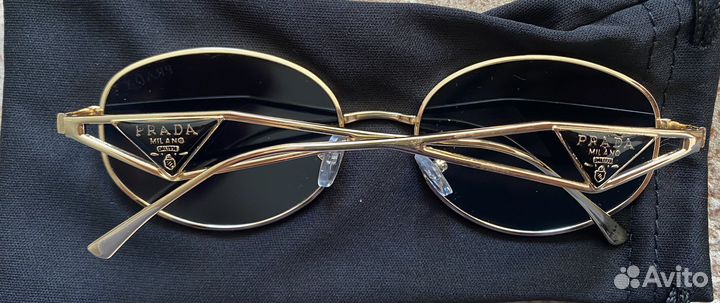 Солнцезащитные очки prada