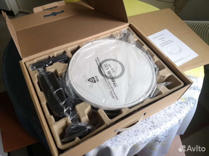 Робот-пылесос xRobot N1 с влажной уборкой