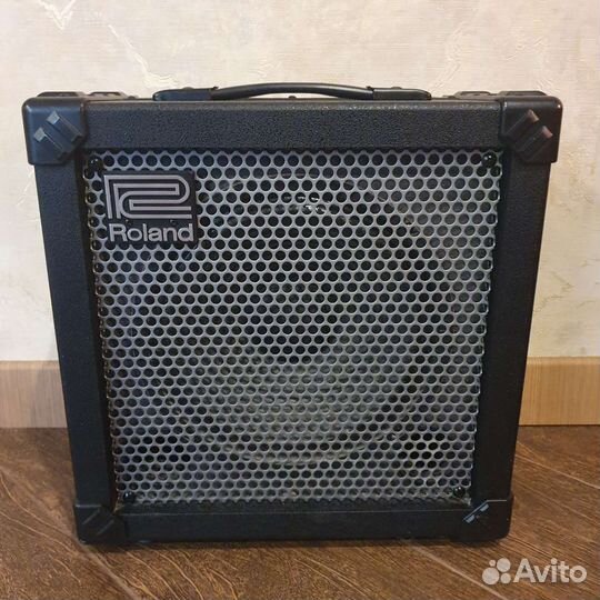 Комбоусилитель Roland cube 30x