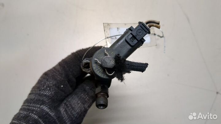 Форсунка топливная Volvo XC90, 2004