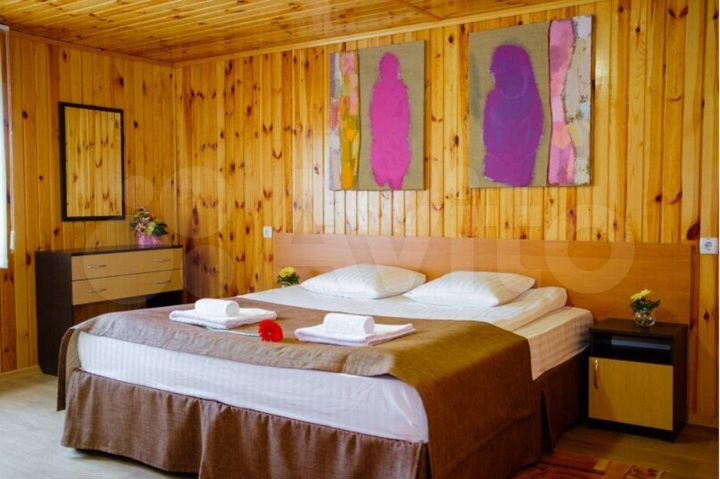 Комната 40 м² в 2-к., 2/2 эт.