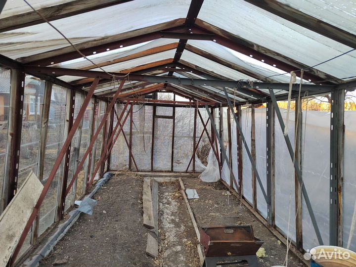 Теплица металлическая под стекло