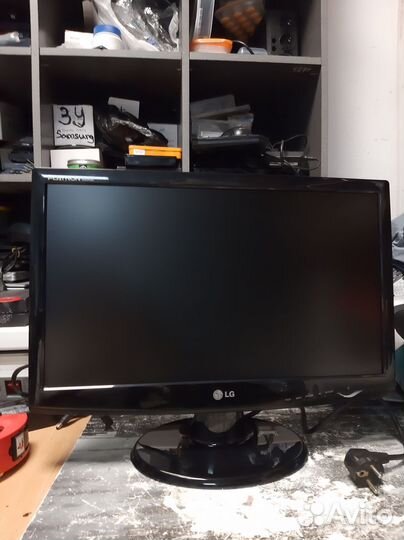 Монитор LG flatron w2043s-pf