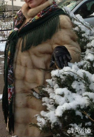 Павловопосадский шерстяной платок