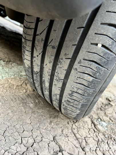 Continental ContiPremiumContact 2 215/55 R18 95H