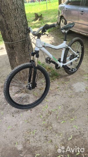 Велосипед Jamis Komodo Pearl White