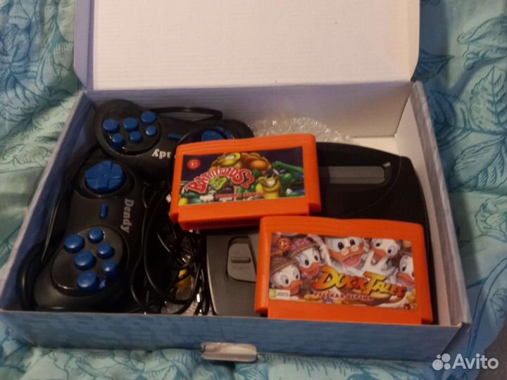 Портативная игровая приставка