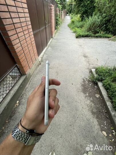 iPhone 6s 64gb
