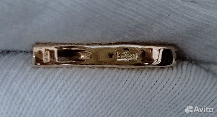 Золотые серьги 2,48 гр.585