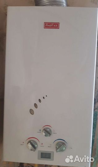 Газовый водонагреватель б/у