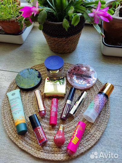 Косметика пакетом