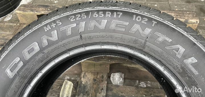 Continental ContiCrossContact LX 225/65 R17