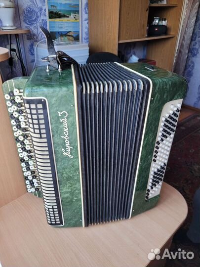 Баян Кировский 3