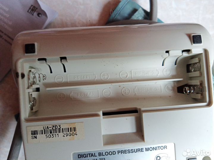 Тонометр полуавтоматический