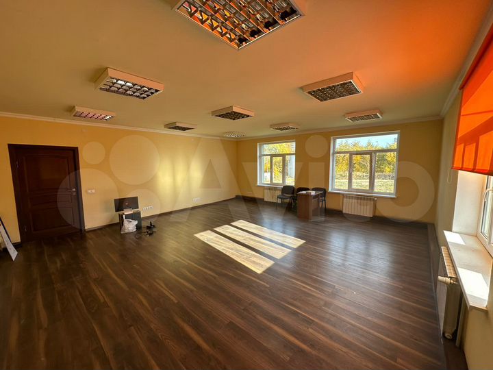 Офисное помещение 42 м²