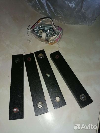 Маятник для детской кроватки