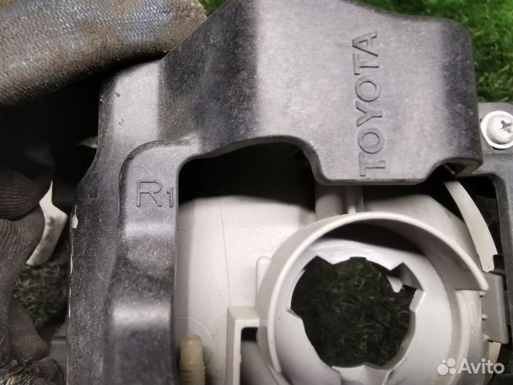 Фара противотуманная П.П. Toyota Hilux Pick Up VII