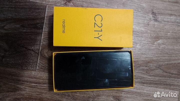 Realme c21y