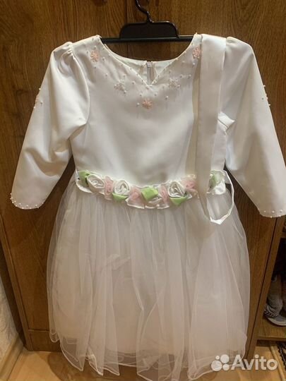 Платье на девочку