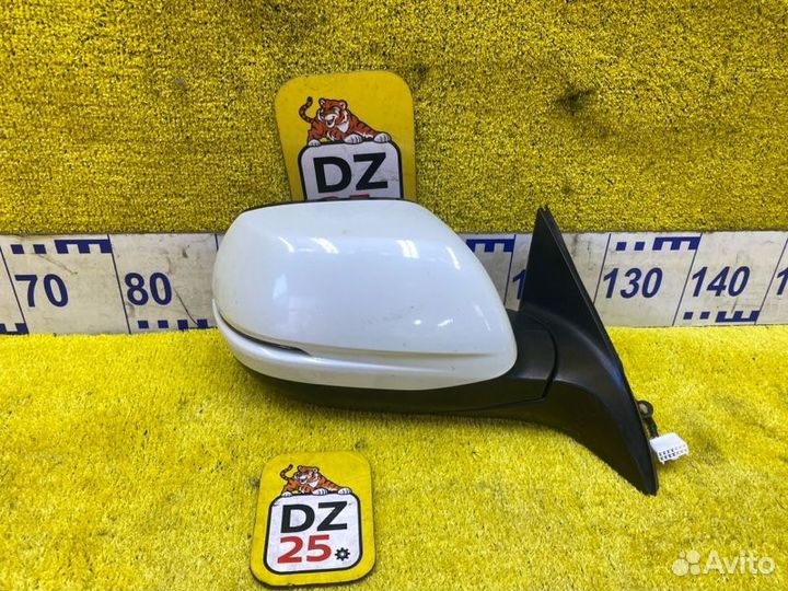 Уши передние правые Honda Vezel RU4/RU3/RU1/RU2