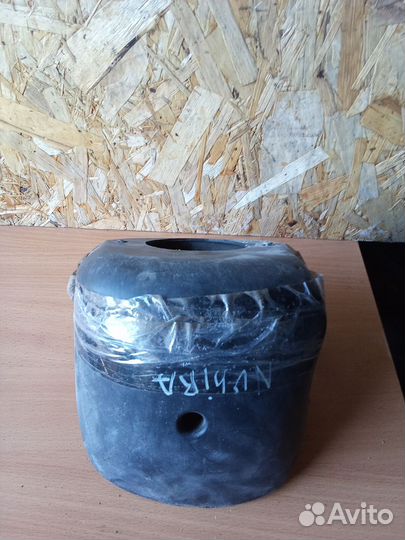 Кожух рулевой колонки нижний Daewoo Nubira J100 (1997-1999)