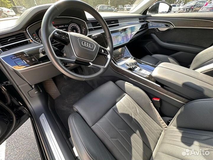 Audi A8, 2020