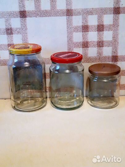 Банки с винтовыми крышками