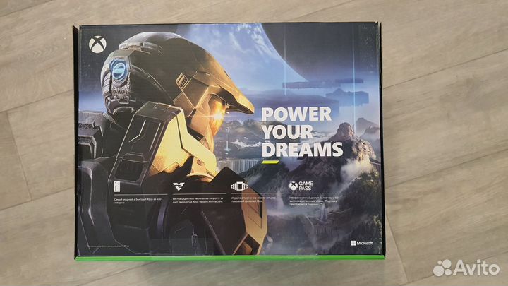 Коробка от Xbox series X в хорошем состоянии