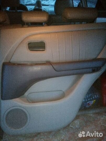 Обшивка задних дверей lexus rx300