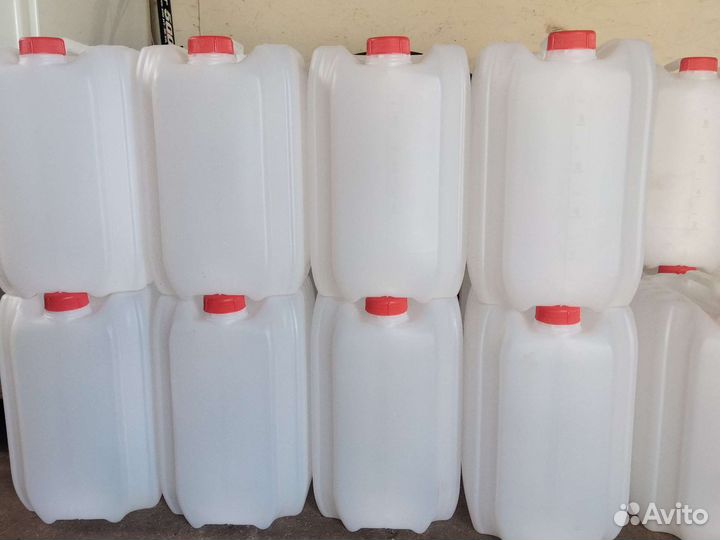 Канистра пластиковая 10 литров