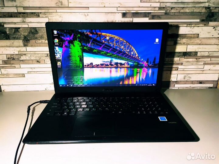 Asus X551M - Celeron 3 поколения \ 2 Озу \ 500 HDD