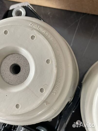 Подушка двигателя mercedes