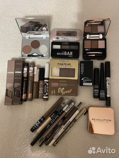 Косметика для бровей