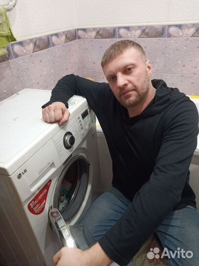 Ремонт холодильников Ремонт стиральных машин