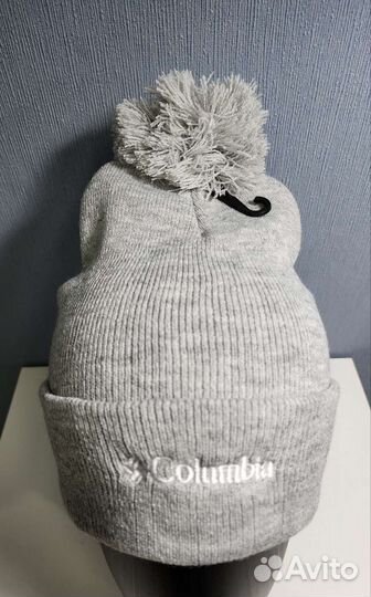 Шапка columbia с помпоном