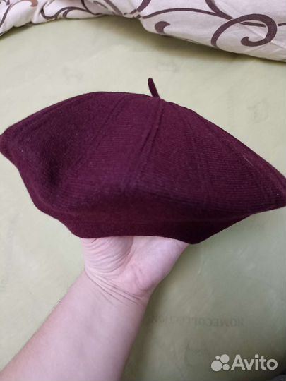 Берет женский