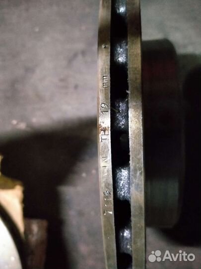 Тормозные диски Toyota land cruiser