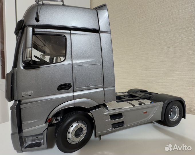 Мерседес Mercedes Actros Gigaspace NZG 1.18