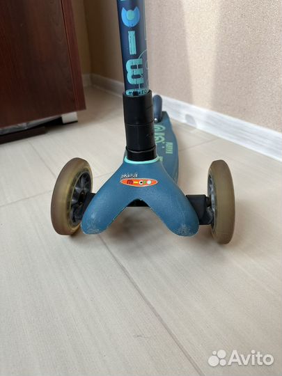 Самокат Mini Micro трехколесный