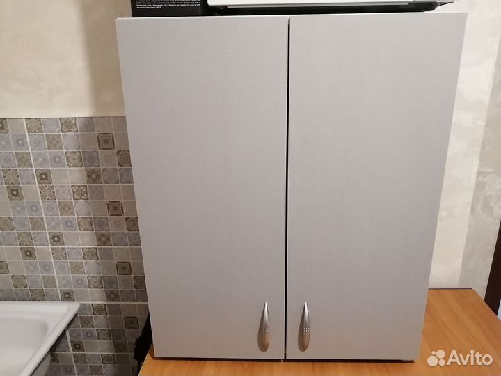 Кухонный шкаф