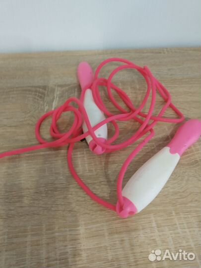 Скакалки и обруч