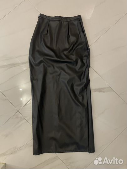 Юбка женская кожаная 44
